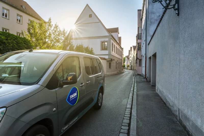 🚐 Эксперимент в Аугсбурге: автобус заменят такси